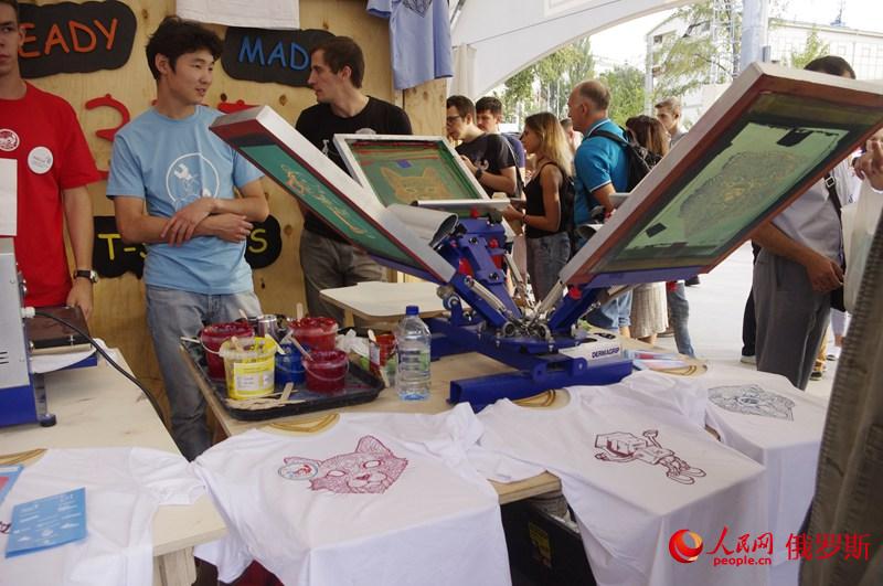 Ī˹ӭ871qգߠ@ekMaker FaireͯƼչ w z